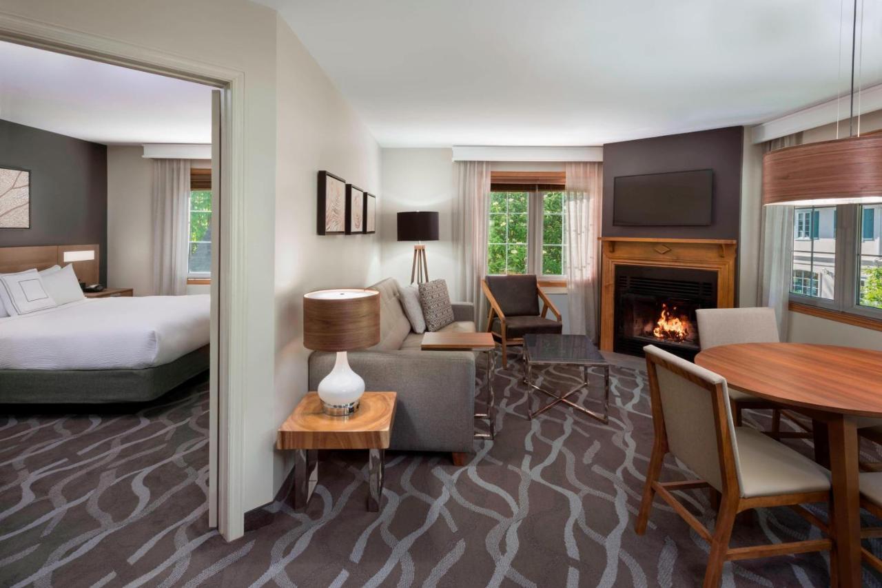 Residence Inn By Marriott Mont Tremblant Manoir Labelle Eksteriør billede